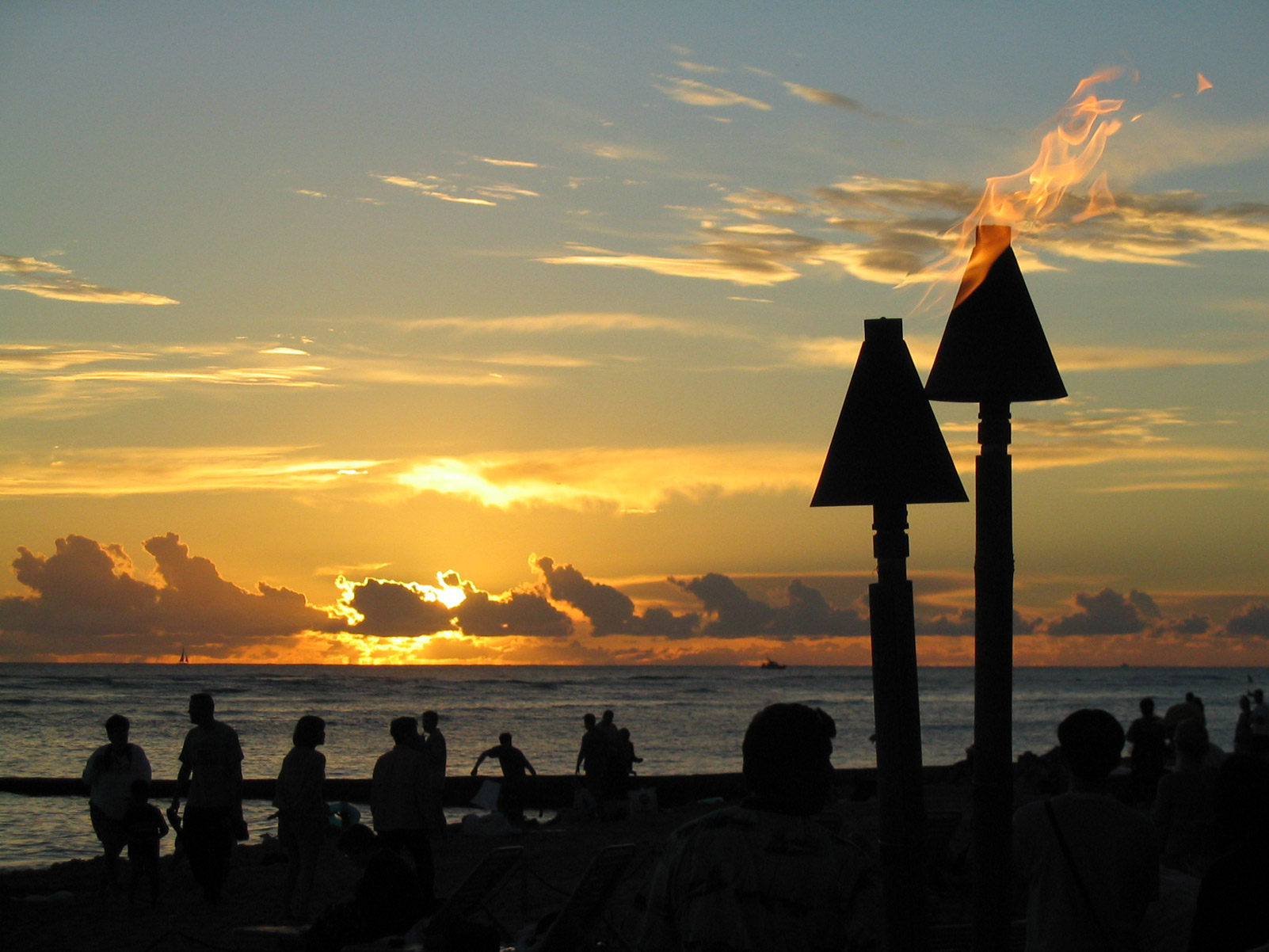hawaii_sunset_beach_1600x1202_pixel